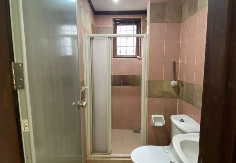 [Freehold] Double Storey Terrace Link, Jalan Adang, Bukit Jelutong