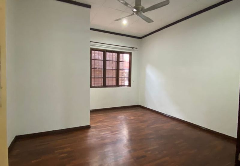[Freehold] Double Storey Terrace Link, Jalan Adang, Bukit Jelutong