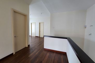 Lukisan @ Alam Impian