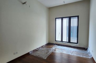 Lukisan @ Alam Impian