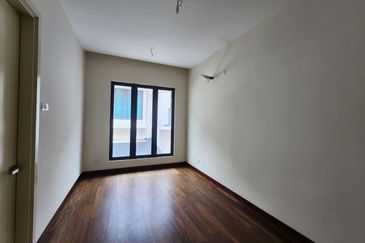 Lukisan @ Alam Impian