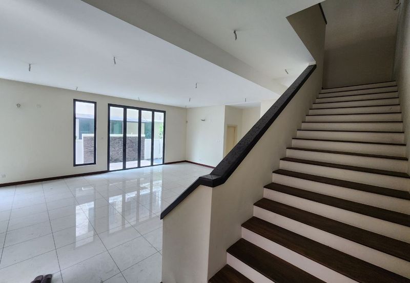 Lukisan @ Alam Impian