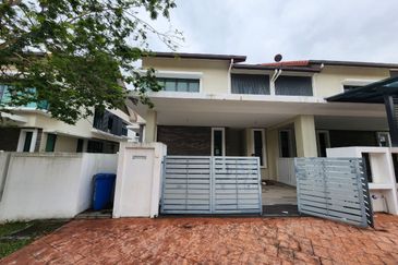 Lukisan @ Alam Impian