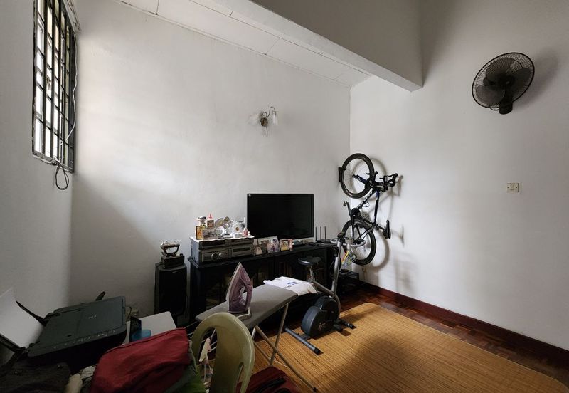 Seksyen 8, Shah Alam