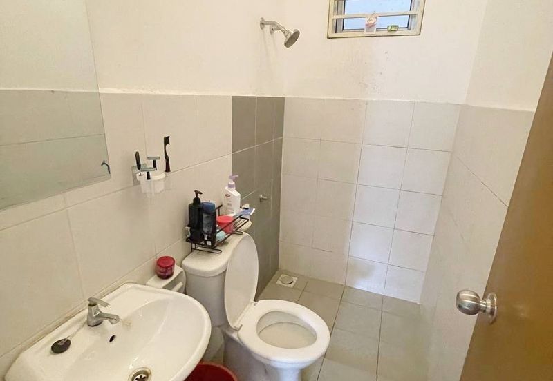 Asteria Apartment @ Bandar ParkLand