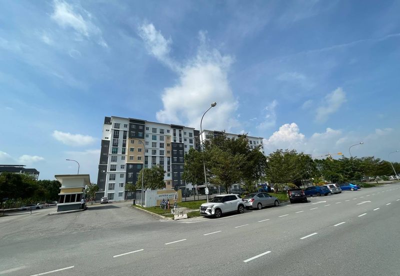Asteria Apartment @ Bandar ParkLand