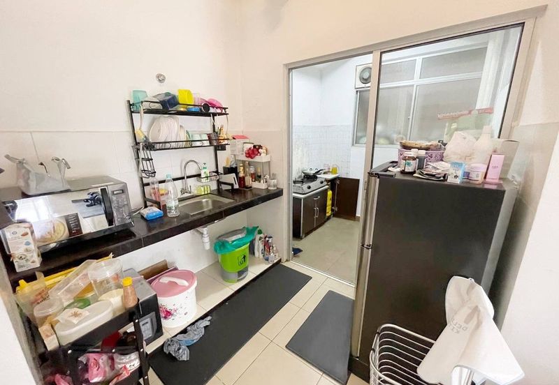 Asteria Apartment @ Bandar ParkLand