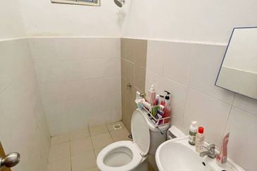 Asteria Apartment @ Bandar ParkLand