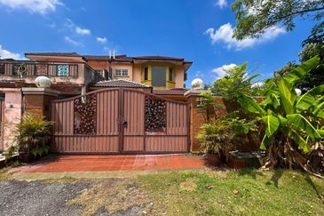 Taman Saujana Puchong