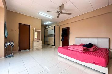 Taman Saujana Puchong