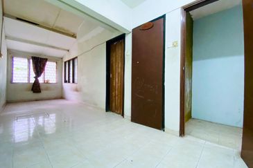 Seksyen 4, Shah Alam