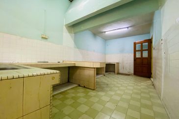 Seksyen 4, Shah Alam