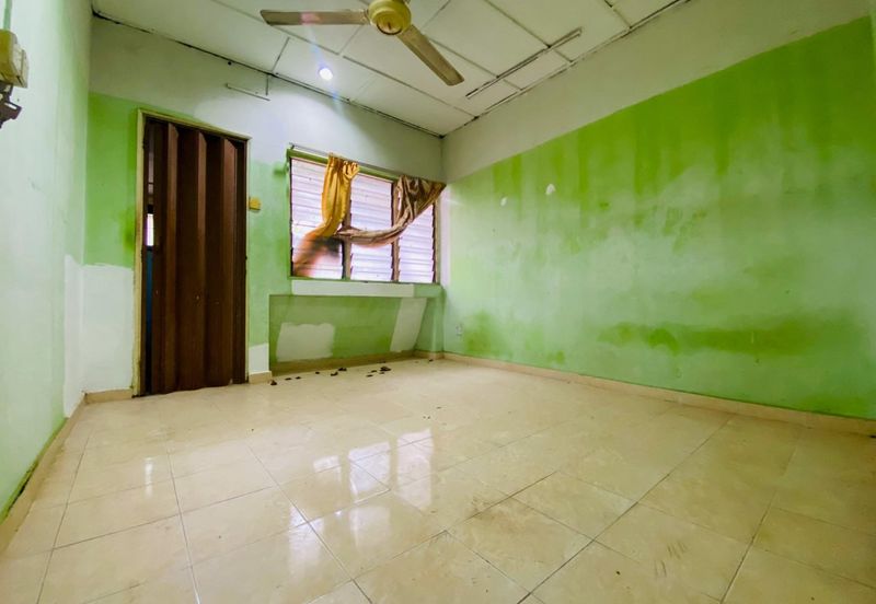 Seksyen 4, Shah Alam