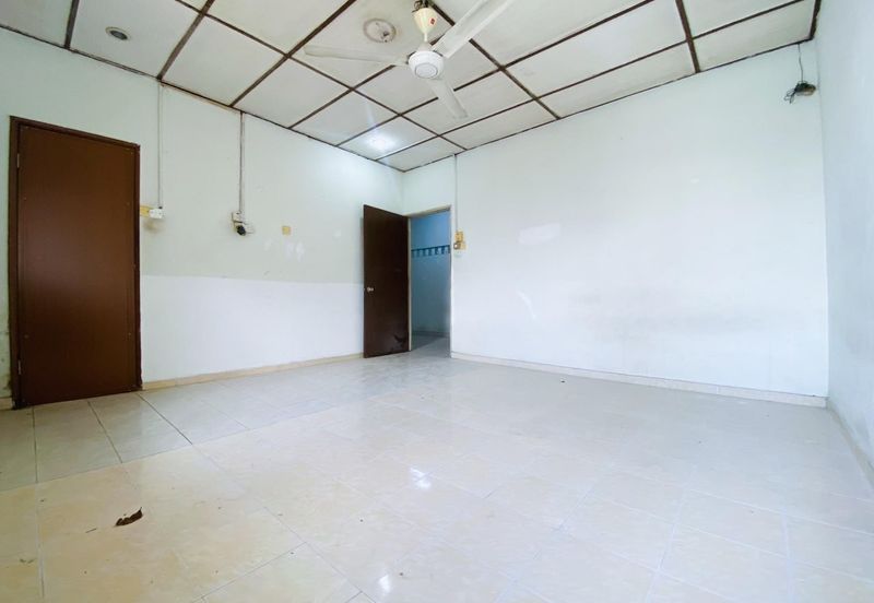 Seksyen 4, Shah Alam