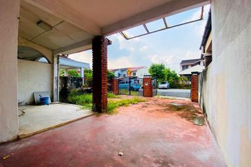 Seksyen 4, Shah Alam