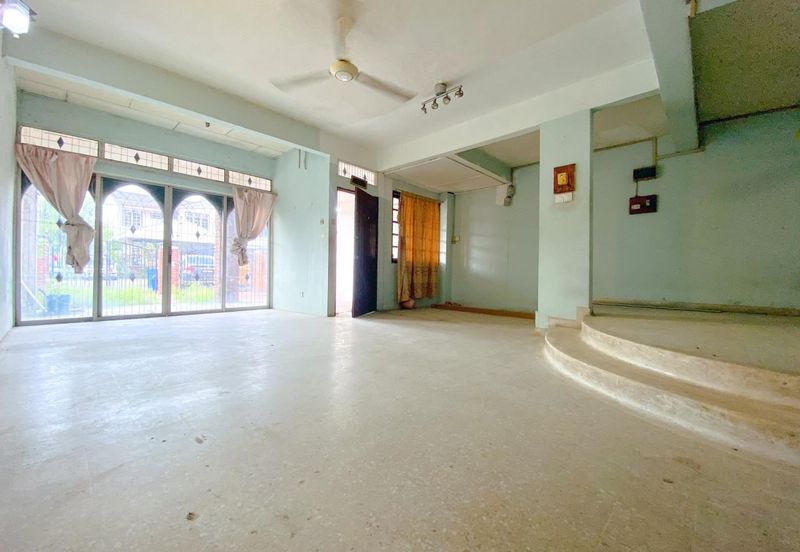 Seksyen 4, Shah Alam