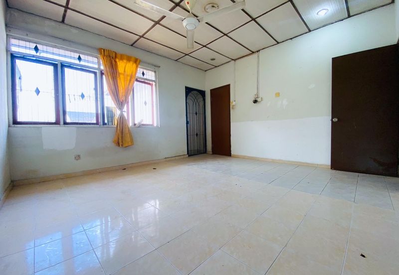 Seksyen 4, Shah Alam