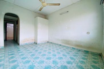 Seksyen 4, Shah Alam