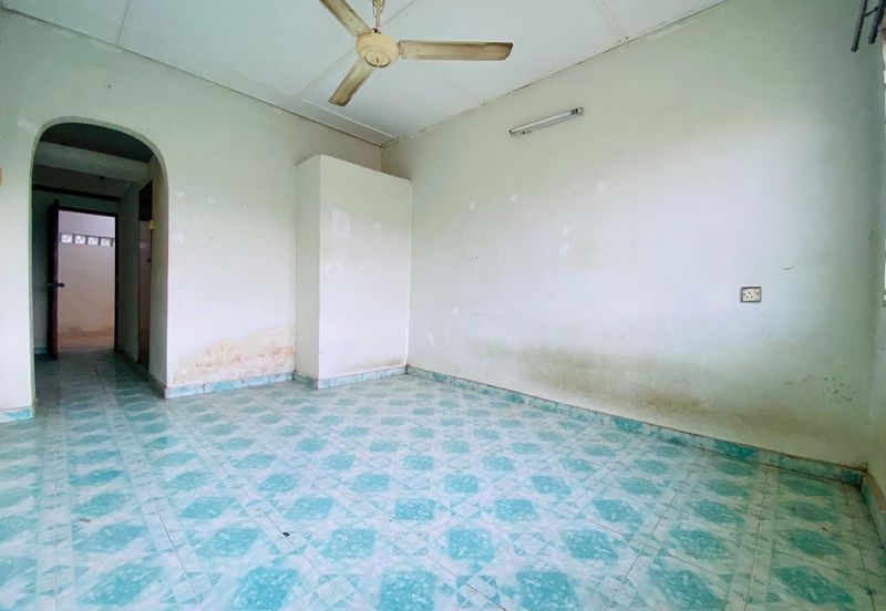 Seksyen 4, Shah Alam