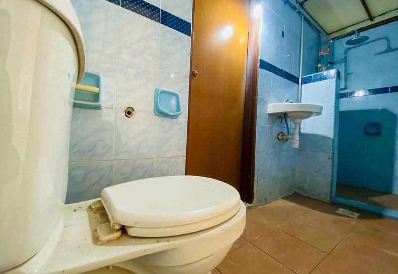 Seksyen 4, Shah Alam