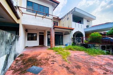 Seksyen 4, Shah Alam