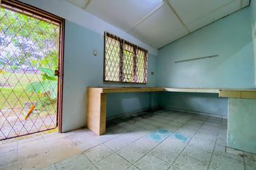 Seksyen 4, Shah Alam