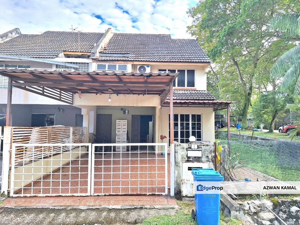 CORNER LOT HUGE LAND💥42x75💥 Bukit Saga Seksyen 26, 2 Storey, Selangor, Shah Alam