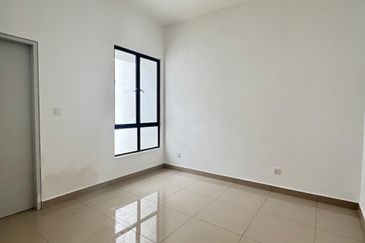 Ferrous 1 @ Alam Impian