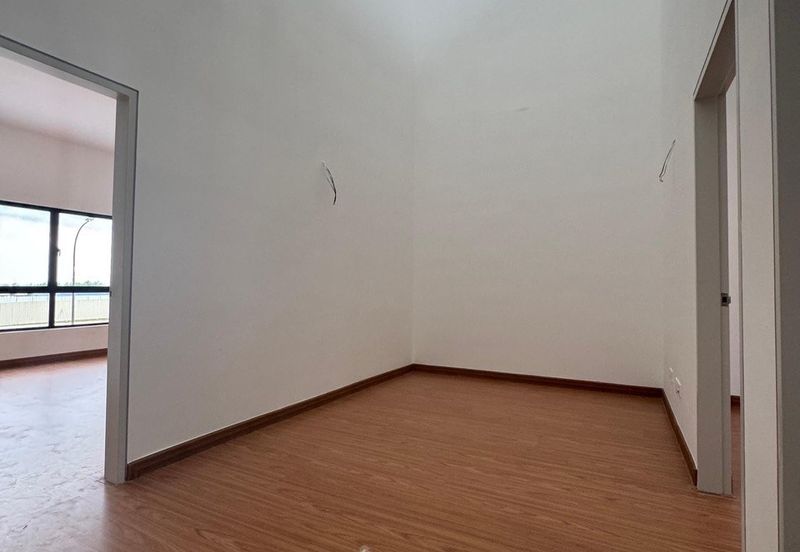 Ferrous 1 @ Alam Impian