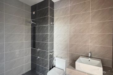 Ferrous 1 @ Alam Impian