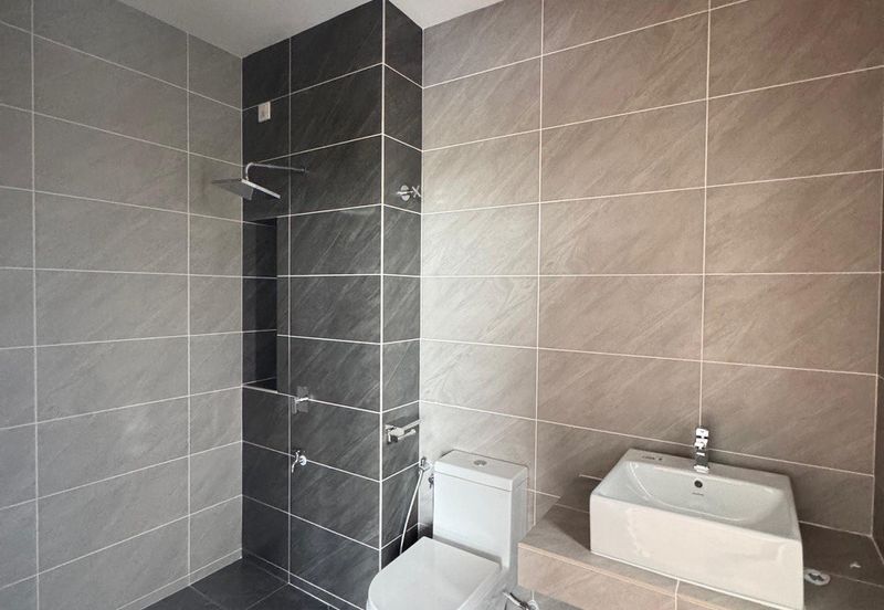 Ferrous 1 @ Alam Impian