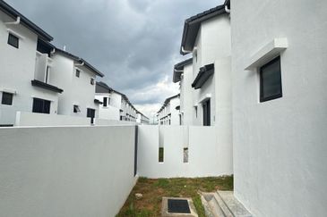 Ferrous 1 @ Alam Impian