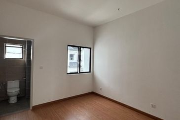 Ferrous 1 @ Alam Impian