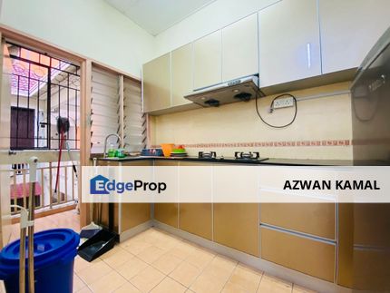 Seksyen 7 Shah Alam | Pangsapuri Danaumas 3 Bedrooms | RM310k - Low Booking, Vacant Unit, Near UITM, Move in Condition, Selangor, Shah Alam
