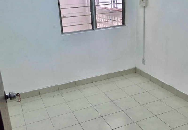 Pangsapuri Akasia, Bandar Setia Alam