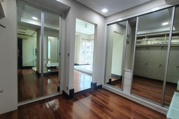 KGSAAS Golf Club, Seksyen 13