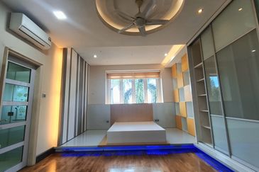 KGSAAS Golf Club, Seksyen 13