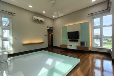 KGSAAS Golf Club, Seksyen 13