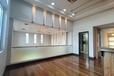 KGSAAS Golf Club, Seksyen 13