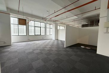 Radia Retail, Seksyen U8