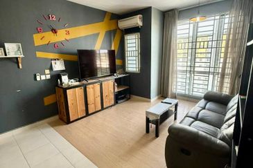 Seri Baiduri Apartments @ Setia Alam