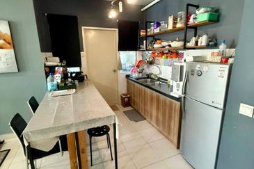 Seri Baiduri Apartments @ Setia Alam