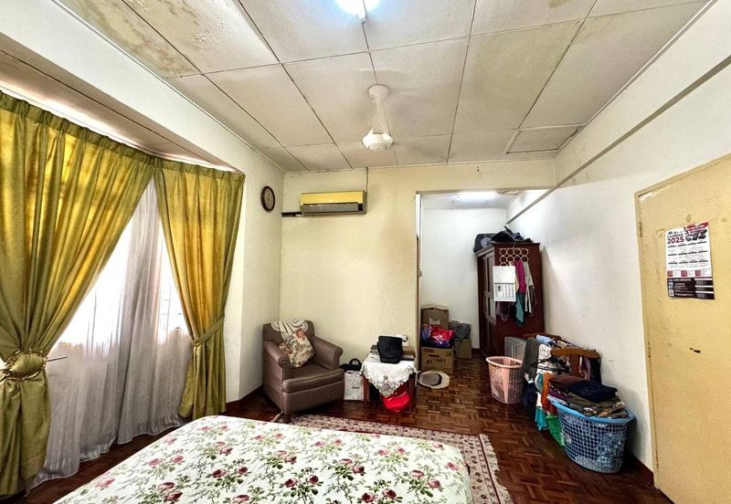 Seksyen 8, Kota Damansara