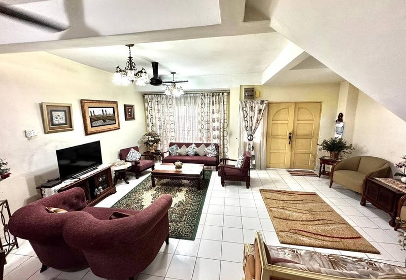 Seksyen 8, Kota Damansara