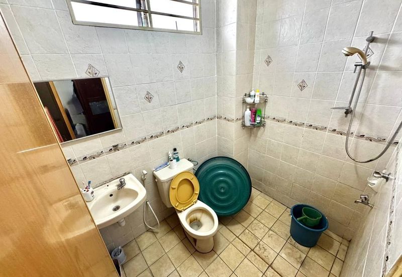 Seksyen 8, Kota Damansara