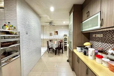 Seksyen 8, Kota Damansara