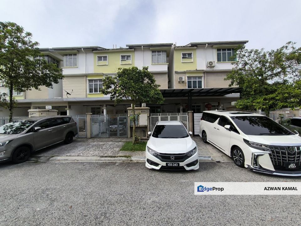 Alam Sanctuary Taman Alam Putra, Seri Kembangan | Townhouse Ground Floor 3 Bedrooms | GROUND FLOOR, KITCHEN EXTENDED, WELL MAINTAIN UNIT, Selangor, Puchong South