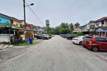 Seksyen 8, Shah Alam