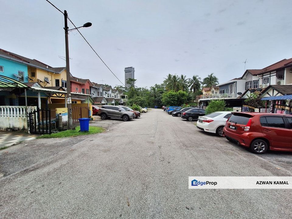 [Renovated & End Lot] Double Storey Terrace, Seksyen 8, Shah Alam, Selangor, Shah Alam