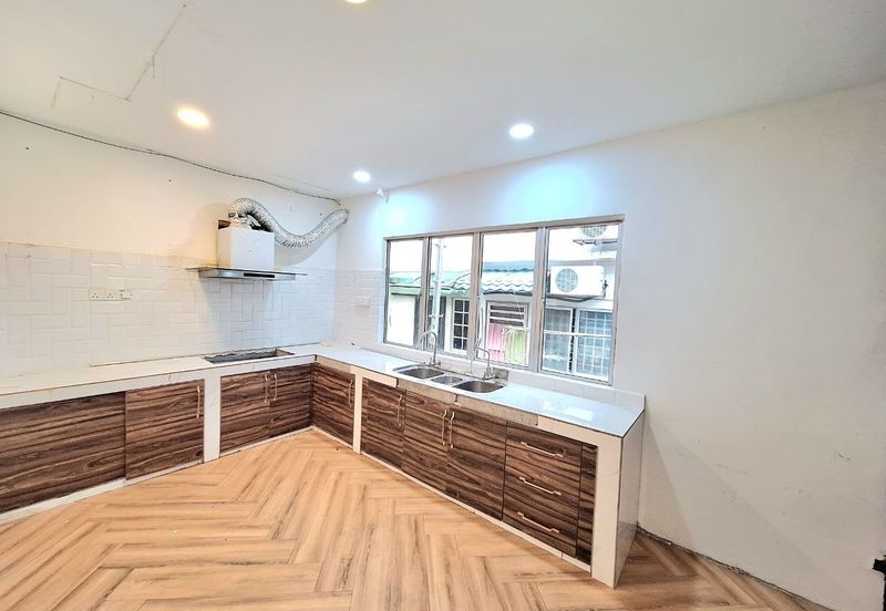 Seksyen 8, Shah Alam